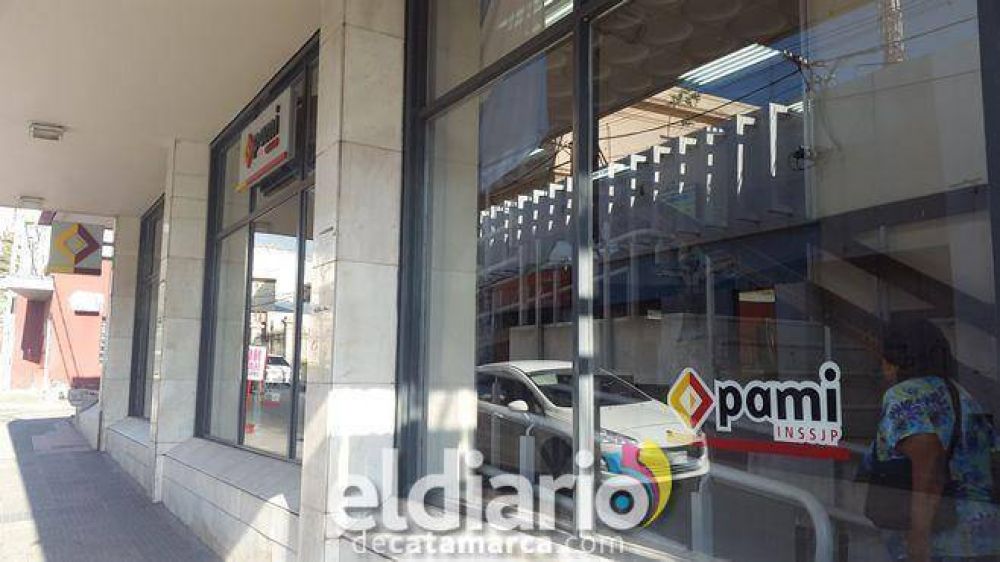 Afiliados del PAMI podr�an quedar sin servicios en Catamarca