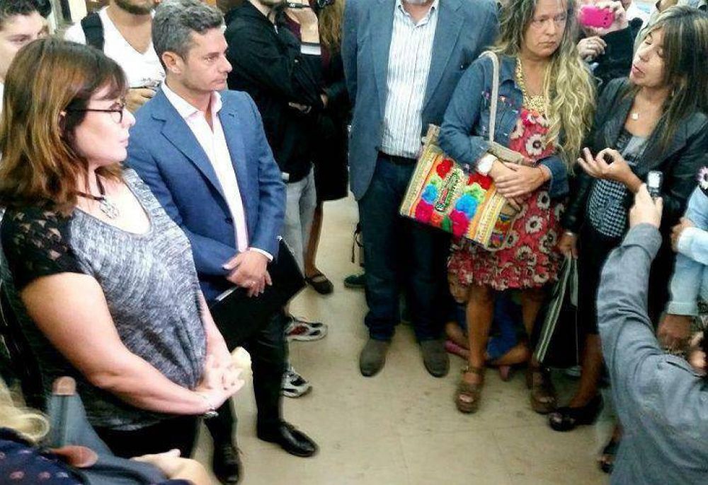 Fuerte discusi�n entre periodistas K y la directora de Radio Nacional