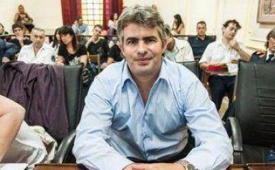 Bursese: �Aspiro a ser un facilitador con la UCR�