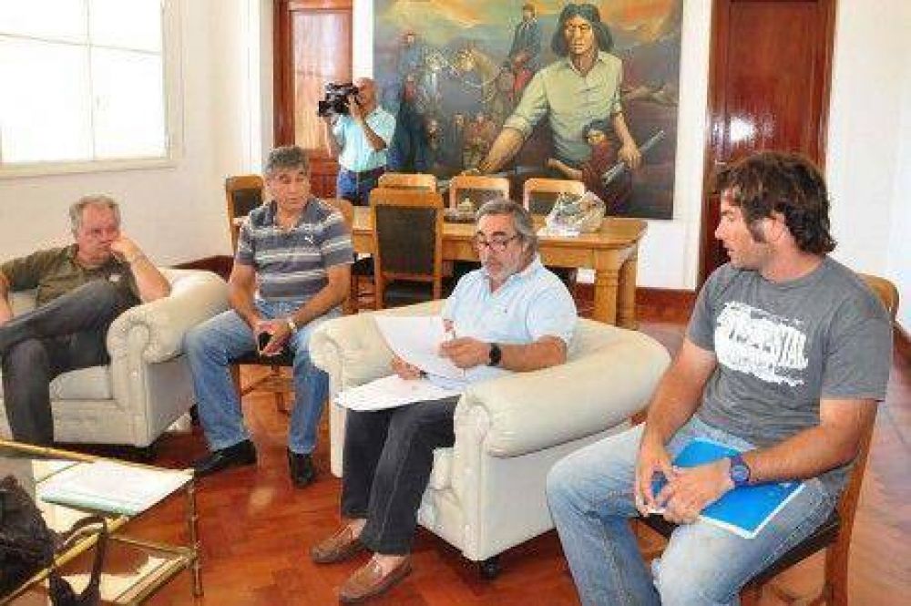 Pedir�n pr�rroga en la Emergencia Agropecuaria y Fern�ndez comprueba mayor ingreso de agua a la provincia