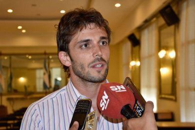 Habr� sesi�n extraordinaria por el Acueducto Anguil - Santa Rosa