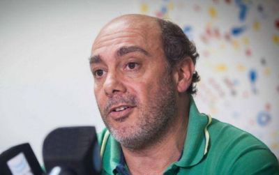 Vicente le cort� el rostro a los Municipales: 