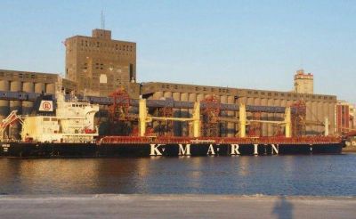 R�CORD DE EMBARQUE EN PUERTO QUEQU�N