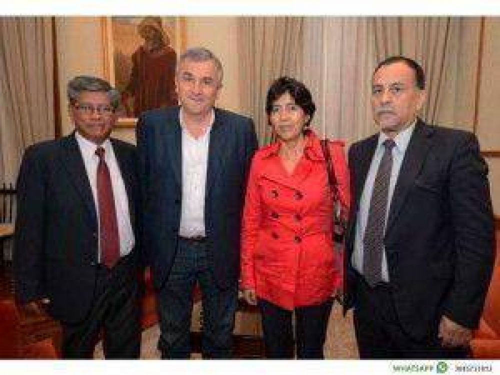 Gerardo Morales se reuni� con la C�nsul de Bolivia