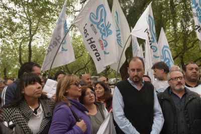 Con el SUTE y diferencias, el viernes arranca la paritaria local