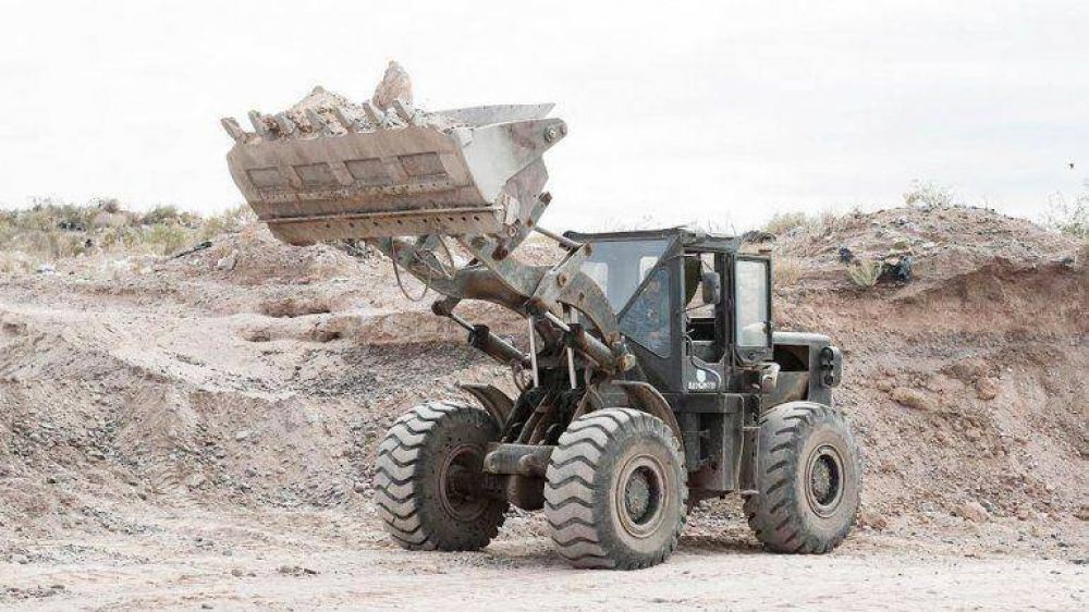 Despejaron el acceso al basural, pero a�n queda mucho trabajo
