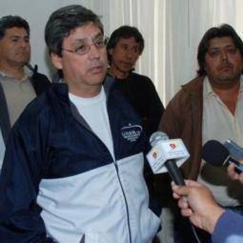 Tibio pedido de aumento de ATP a la Casa de las Tejas