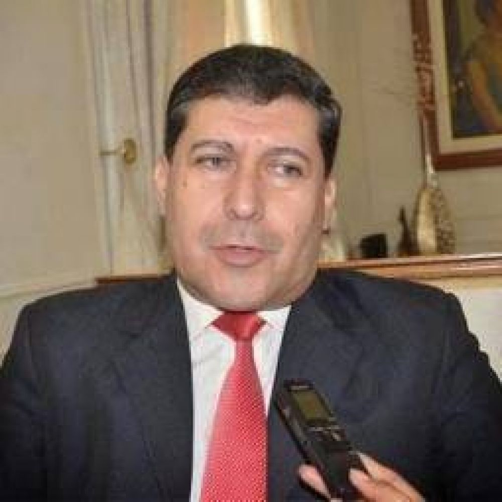 Casas a Macri: �Conf�o en que respetar� el federalismo�