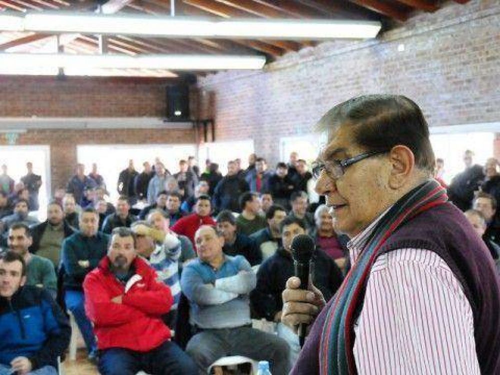 Pereyra avanz� en acuerdo con empresas y Gobierno
