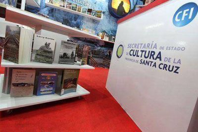 Llaman a escritores a ser parte de la Feria del Libro