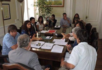 Convenio para colaborar con el diagn�stico y el tratamiento del Alzheimer