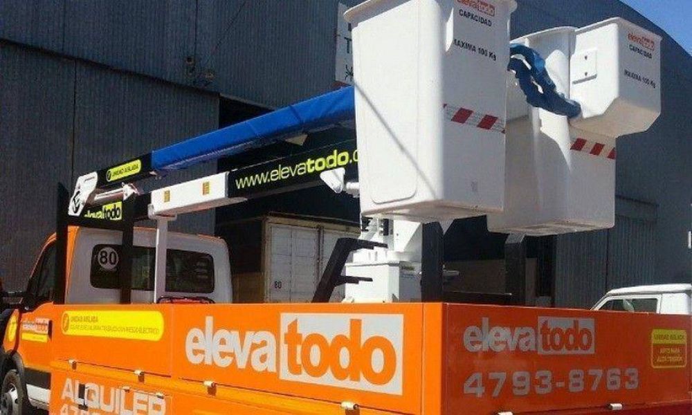ADN denuncia que Mestre contrat� una empresa porte�a para tareas municipales