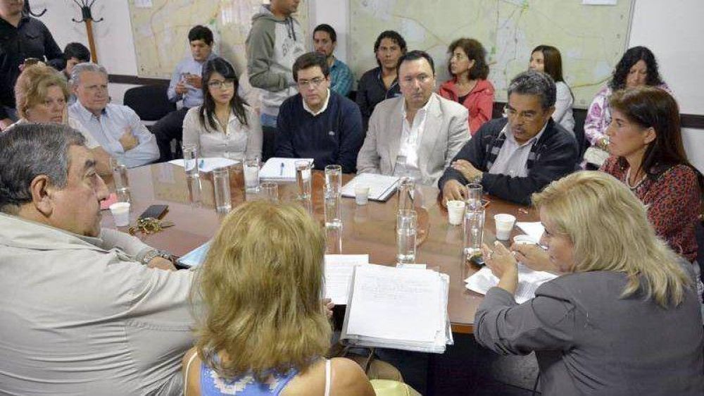 Concejales, vecinos y entidades de diversidad sexual analizaron la creacin de la zona roja en Salta