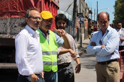 El municipio comenz� el programa de bacheo y renovaci�n urbana