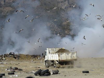 Concejales del FpV piden informes por incendios en el vertedero