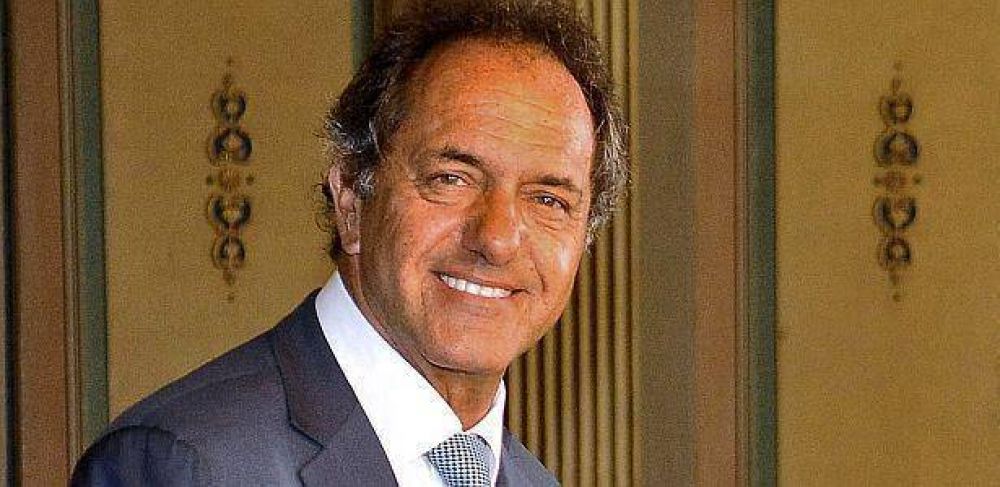 Scioli critic� aumento de tarifas y llam� a 