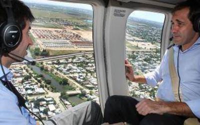 Garro recorri� obras hidr�ulicas y v�as de acceso en La Plata