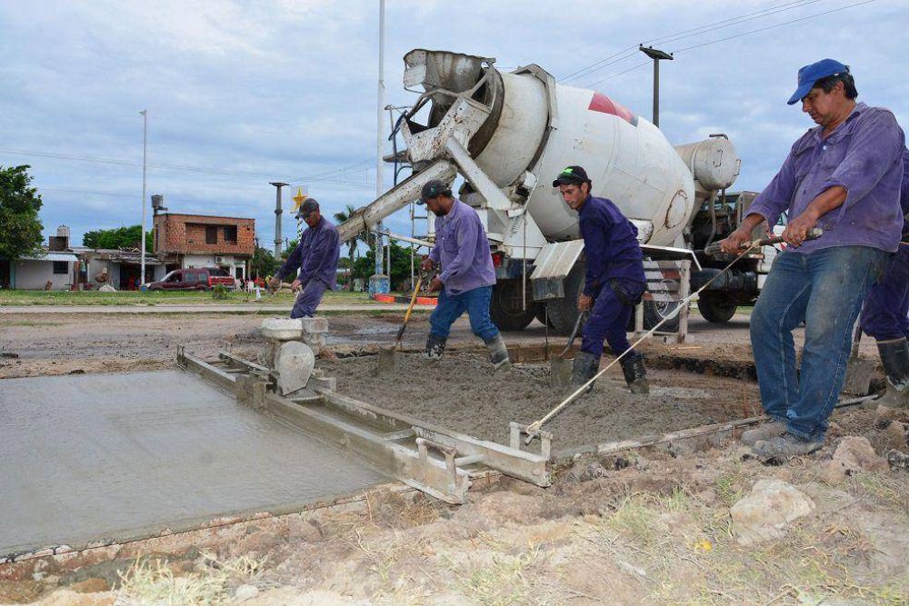 Avanzan los trabajos de reparaci�n en la avenida Los Constituyentes
