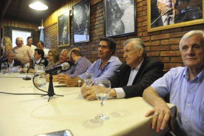 8 de mayo, el d�a para las internas Justicialistas