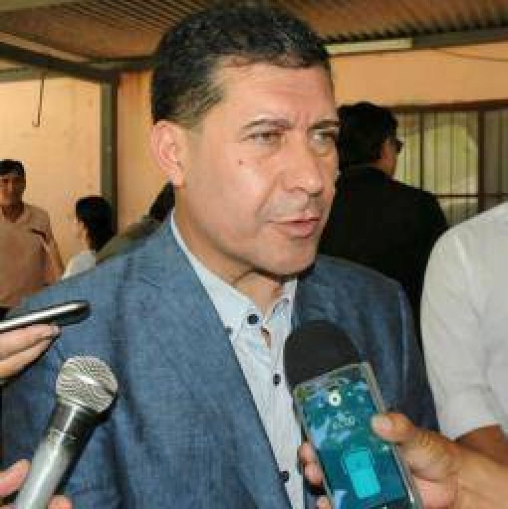 En marzo o abril se otorgar� el primer aumento salarial