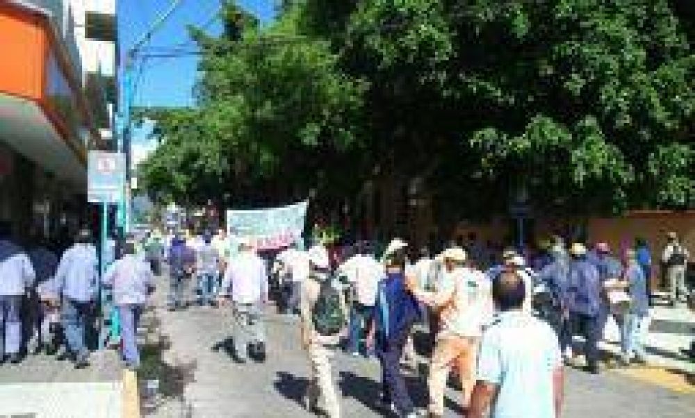 UOCRA sali� a la calle a reclamar por reactivaci�n de obra p�blica
