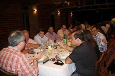 Passalacqua diagram� con su gabinete planes de empleo y de inversiones