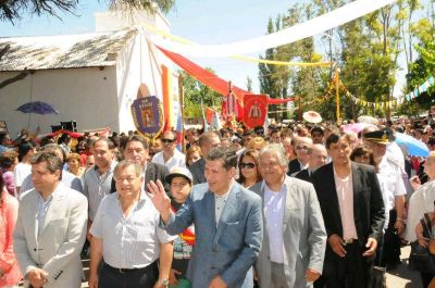 Casas y Bosetti resaltaron la asistencia y devoci�n de peregrinos a la fiesta de San Blas