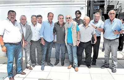Gremios del transporte piden negociar con baja de Ganancias