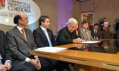 Provincia relanza con intendentes un plan de acciones para fortalecer el Area Metropolitana