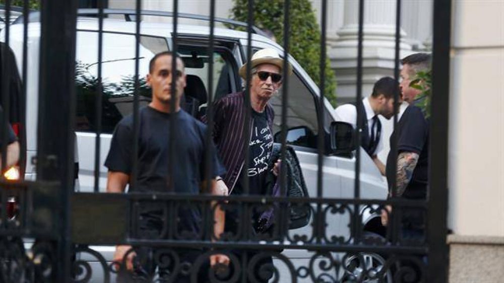 Buenos Aires vive una fiesta Stone con la llegada de la legendaria banda
