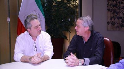 El gobernador Passalacqua se reuni� con su par del departamento paraguayo de Itap�a