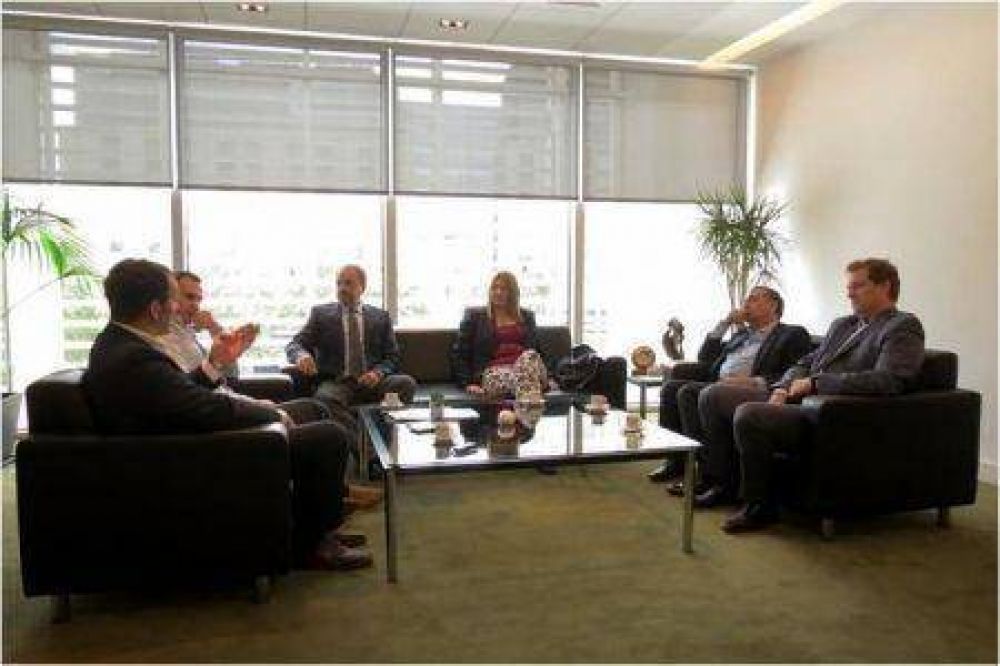 Buscan potenciar los recursos estrat�gicos y los sectores productivos