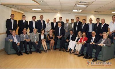 Interventor de Invico particip� de encuentro con Amaya donde se traz� la pol�tica habitacional