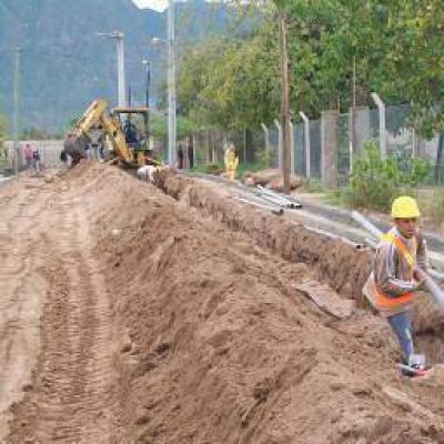 Naci�n desembolsa 400 millones en deudas por obra p�blica