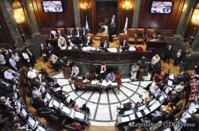 El bloque K repudi� el primer veto de Larreta