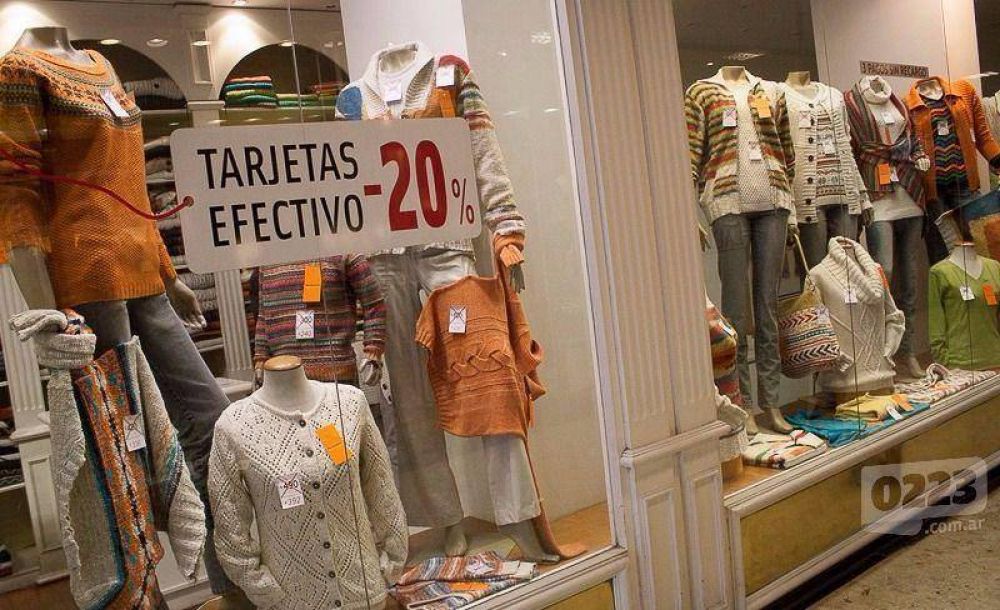 Ante la cada de las ventas, textiles ofrecen descuentos de entre el 30 y 40%