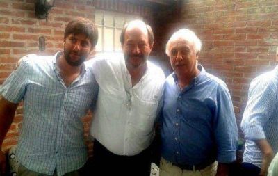 CARLOS RONDA SE REUNI� CON SANZ EN MAR DEL PLATA