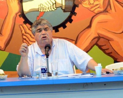 Rigane: �El aumento de la tarifa de luz ser� cercana al 100%�