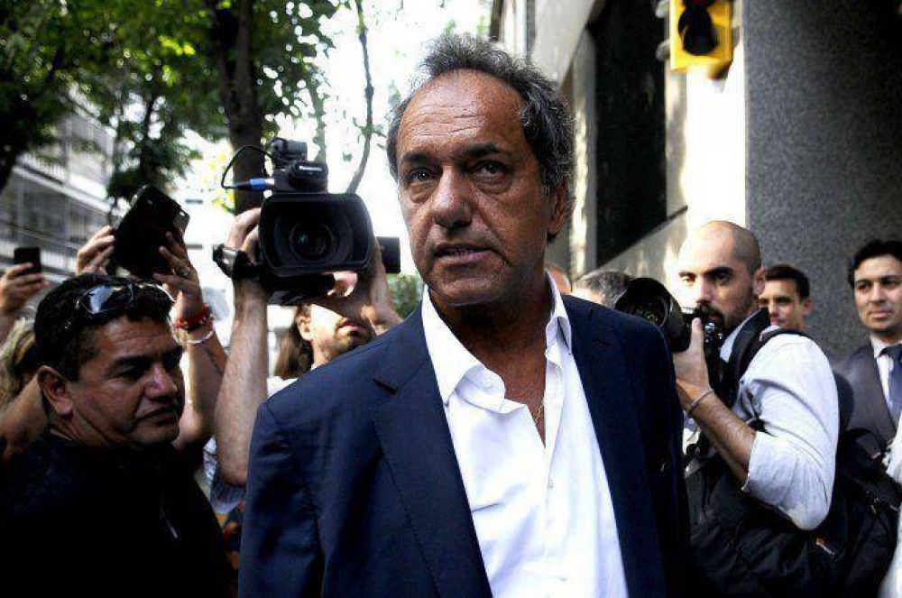Scioli llam� a 