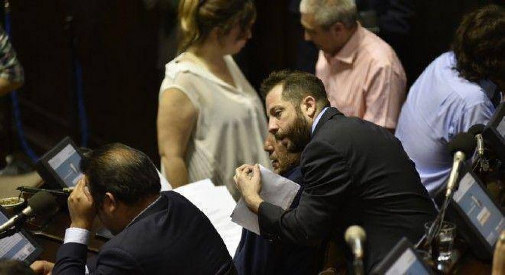 Vidal barre al kirchnerismo de las comisiones en la Legislatura