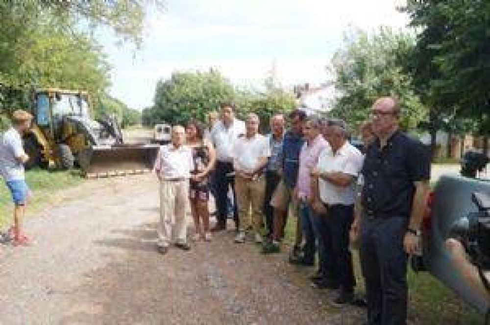 Realizan trabajos de limpieza de canales para evitar anegamiento