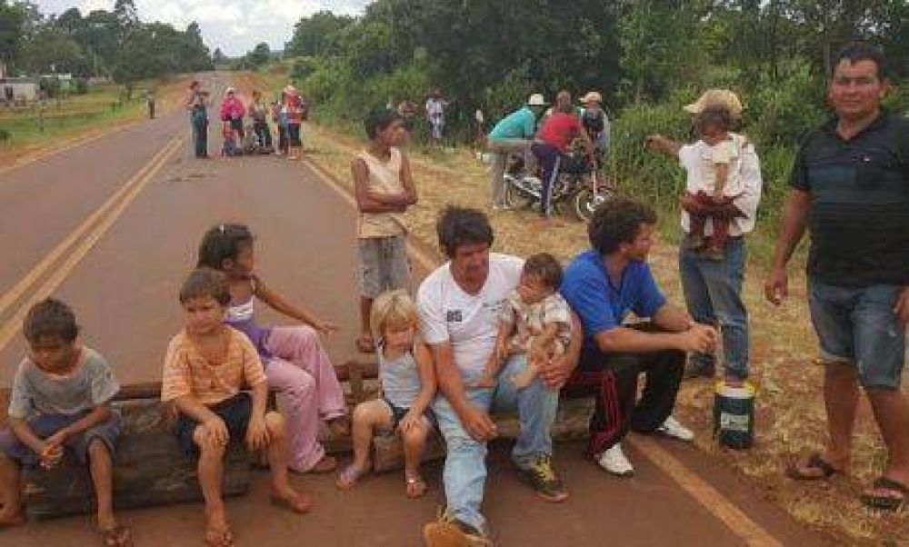 Familias de Pozo Azul esperan reparacin de caminos prometido por el Municipio