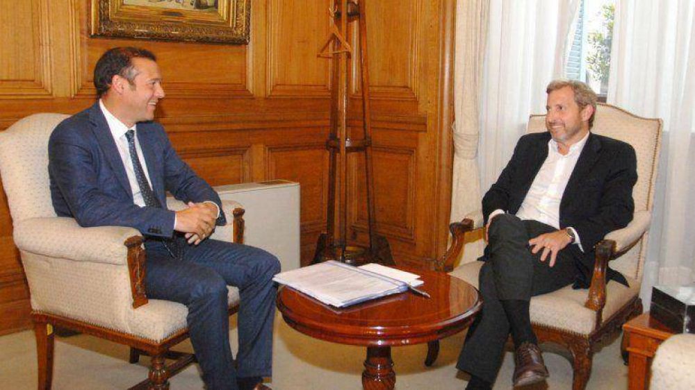 Provincia busca en Naci�n $5000 millones en obras