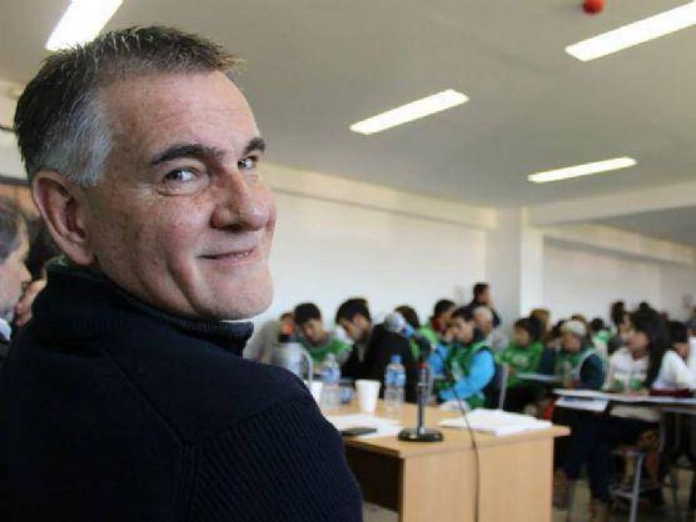 Castagneto, sobre la ruptura del bloque: �No hay justificativo alguno para esa decisi�n�