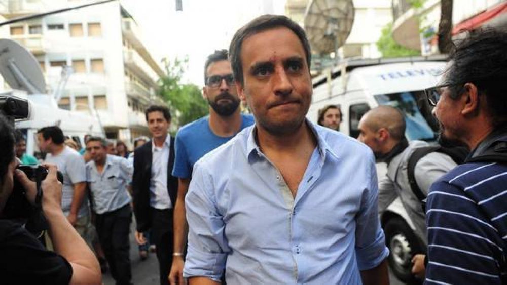 Cabandi� neg� una crisis en La C�mpora pero habl� de un 