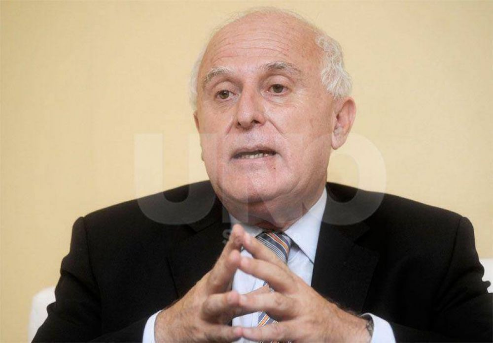 Lifschitz dijo que �en el Estado siempre hay gente que no labura�