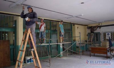 Contin�an los trabajos de puesta a punto de escuelas mientras preparan las fumigaciones