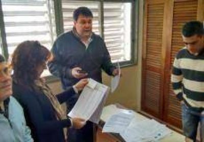 Solicitar�n informaci�n al fiscal para �separar preventivamente� a consejera escolar de su cargo