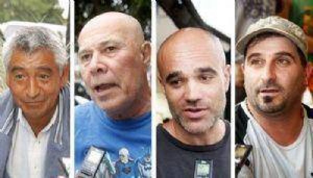Asfalto y desag�es cloacales, obras que piden los ciudadanos