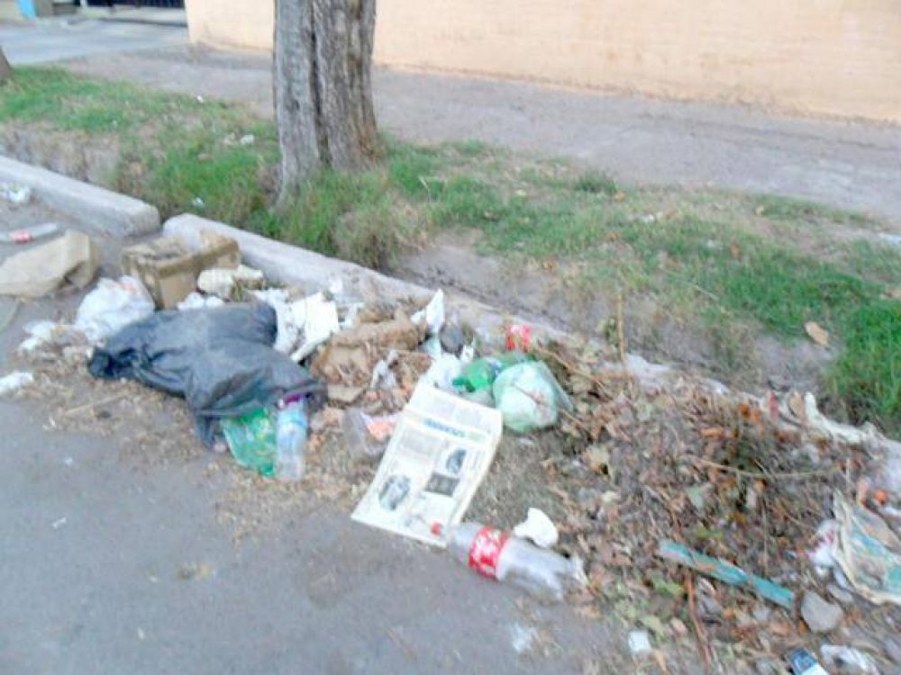 Siguen las quejas por la basura